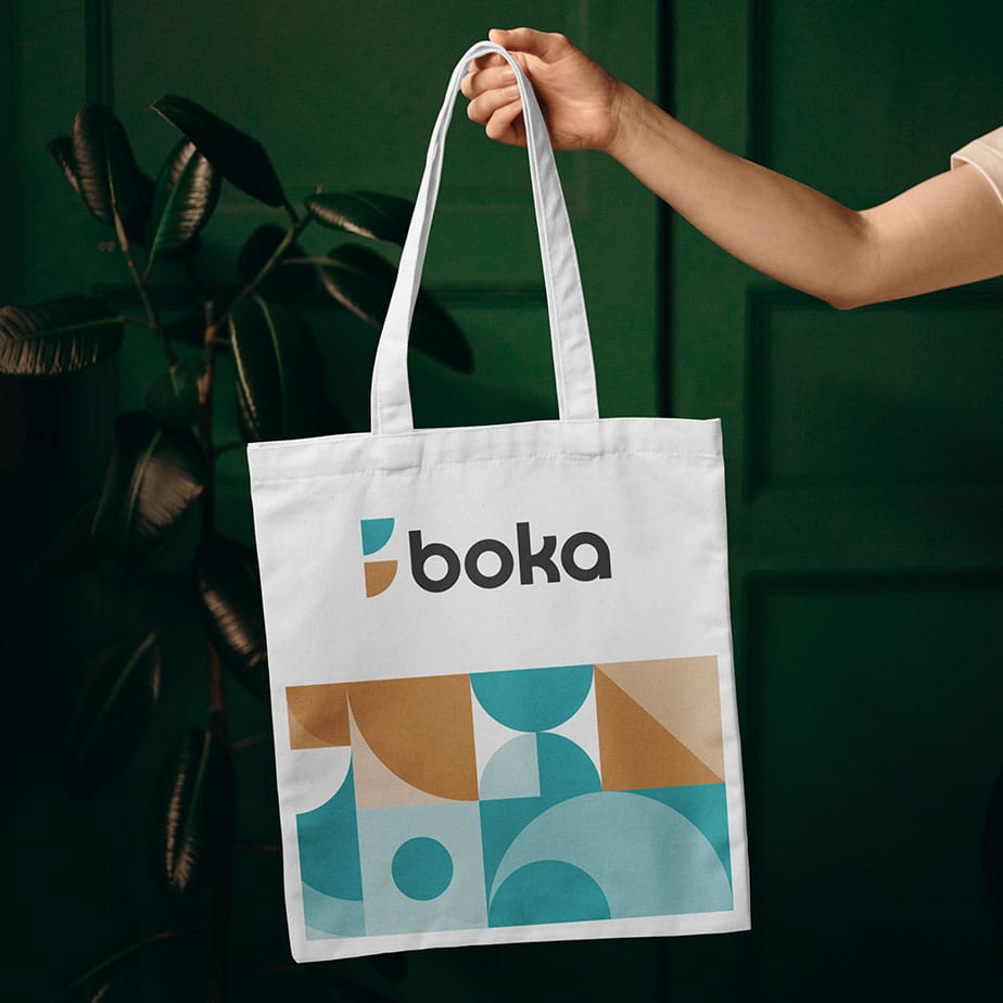 Tygpåse med Boka-logo